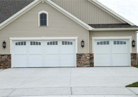 O-RD-Courtyard-161M-White-Wynbr